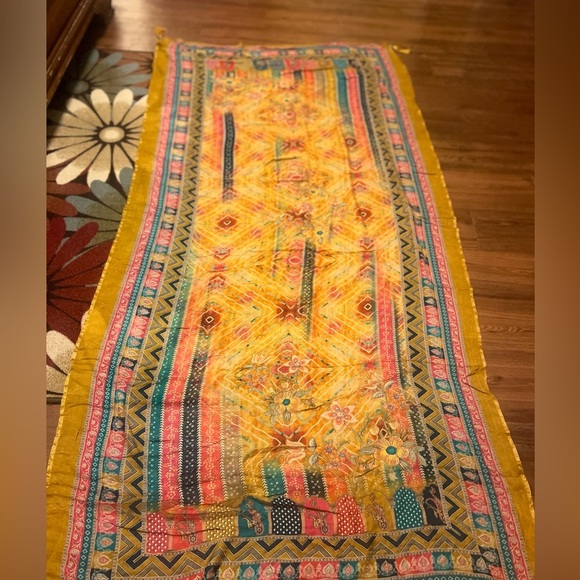 Multi-coloured Pure Pashmina Shawl  EUC - Picture 3 of 6